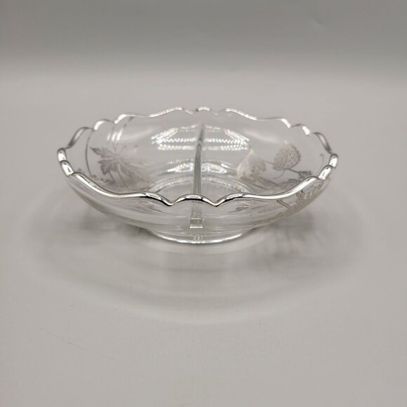 Silver City Forest Pattern Leaves Silver Overlay Divided Dish - Picture 6 of 7